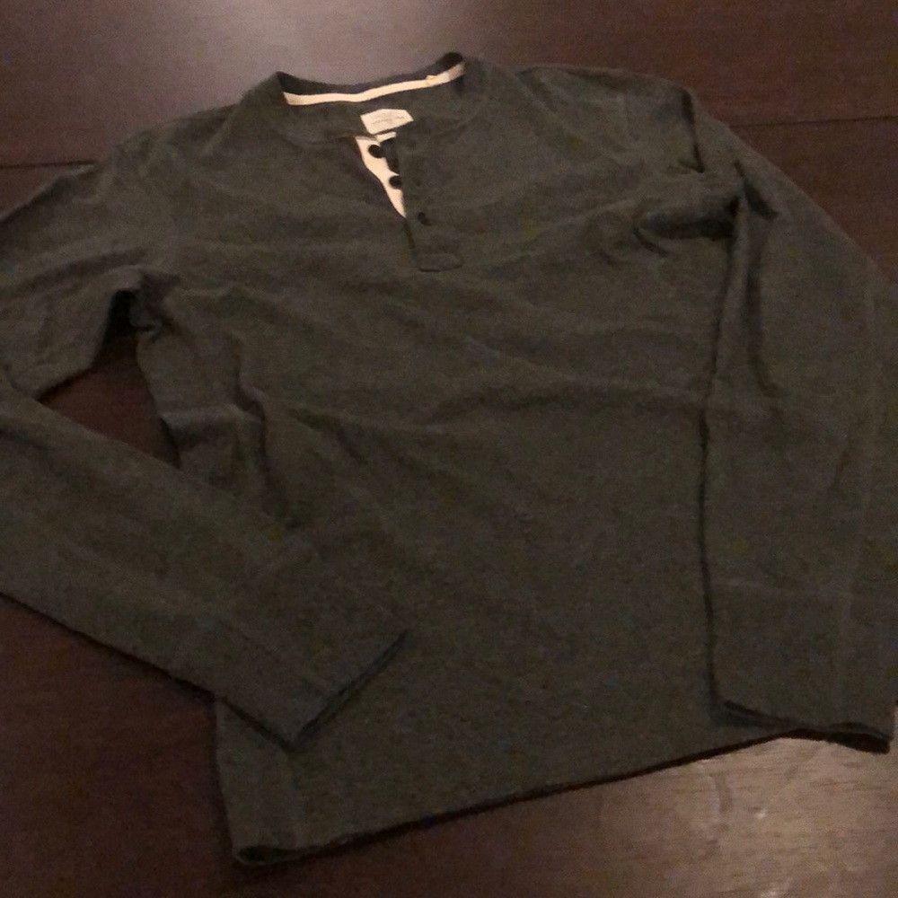 LS Henley Tee